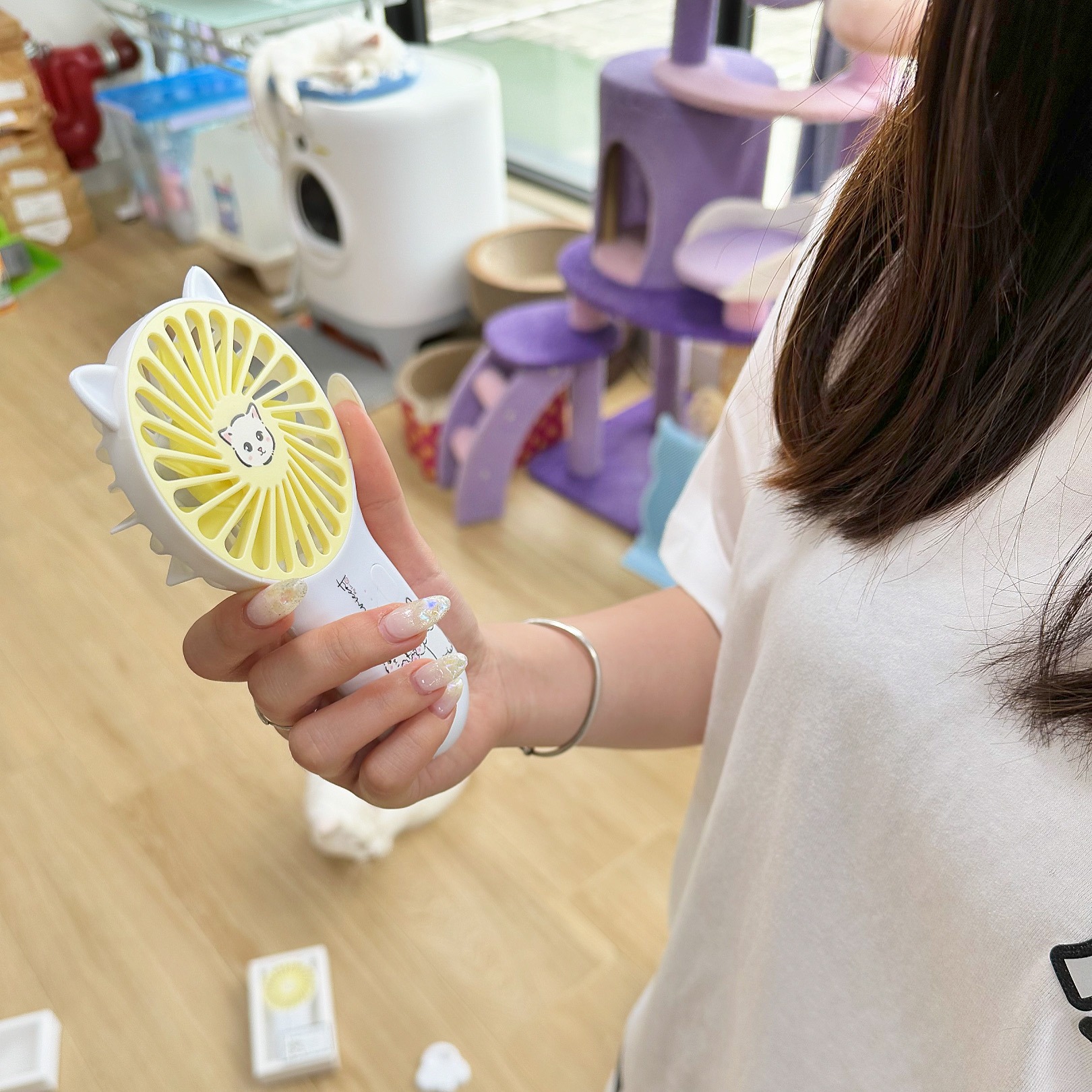 D4310CEF-3BD3-4F2D-B62D-E2B551F3DD1C 2